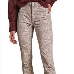 Anthropologie Pilcro flocked high rise leggings